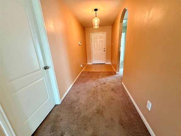 2nd image of 2407 Seabourne Trails Rd