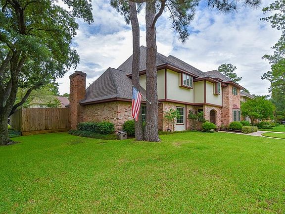 3rd image of 5622 Spanish Oak Dr