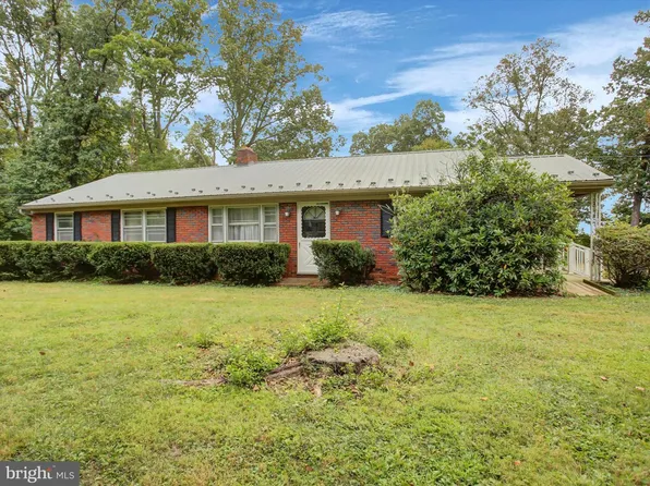 5500 Charlestown Rd, Mercersburg, PA 17236