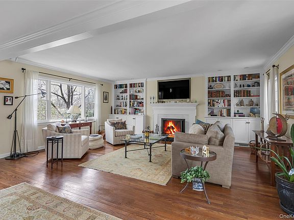 2nd image of 35 Mitchell Road