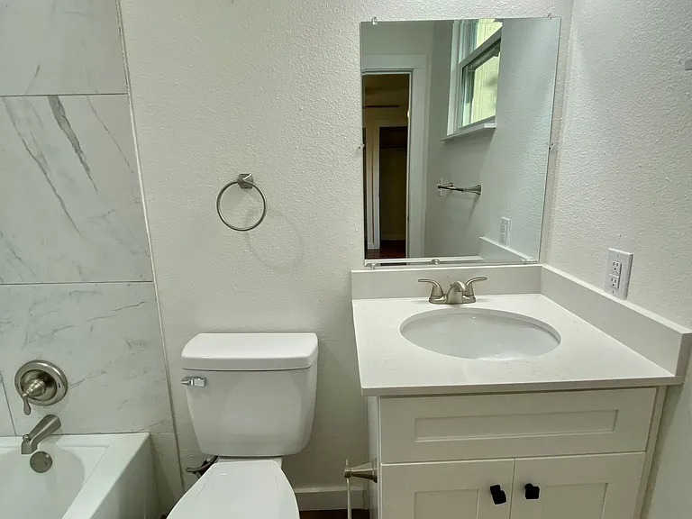 272 Jasmine Ln — Photo 15
