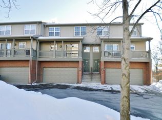 3044 Barclay Way, Ann Arbor, MI 48105