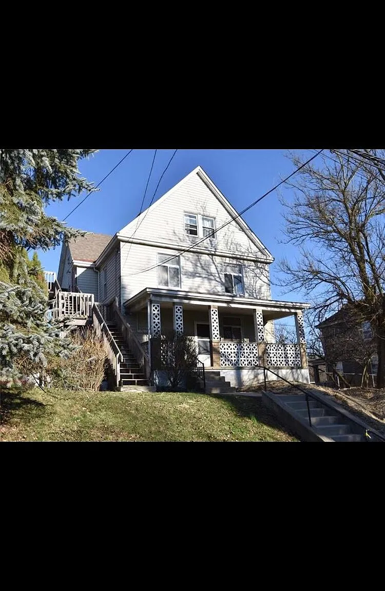 2 bed, 1000 sqft, $875 — Photo 1