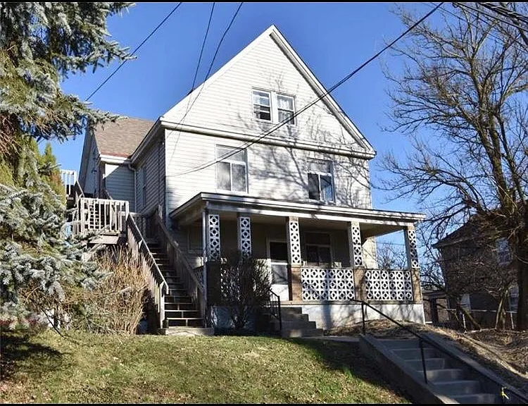 109 Hill Ave #2 — Photo 1
