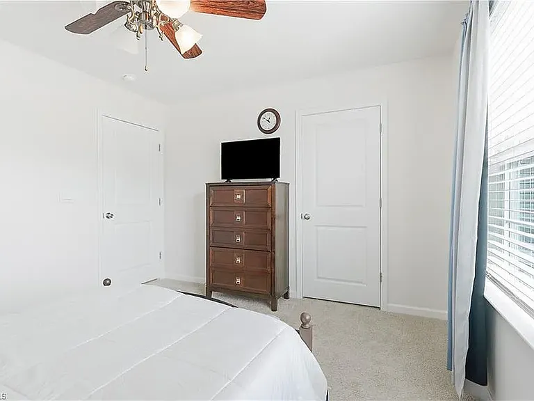 108 Nova Ln — Photo 9