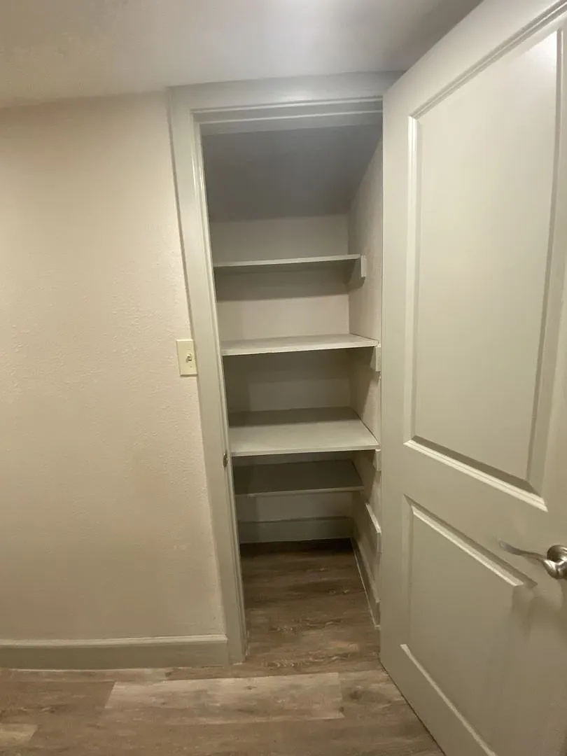 Charming 3-Bedroom Home in Allen — Photo 4