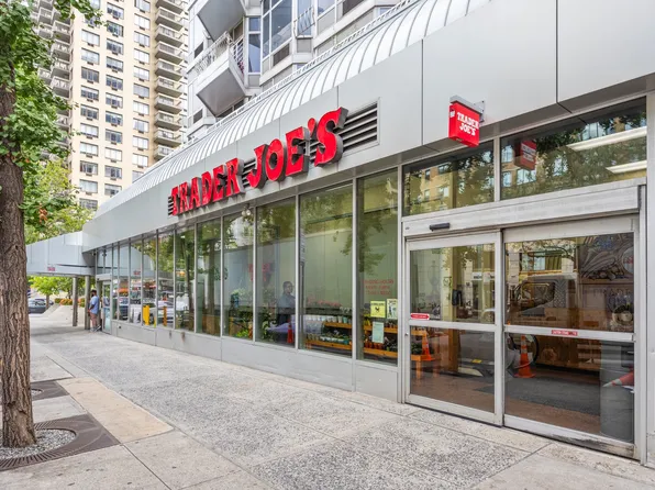 200 East 32nd Street image 2 of 11