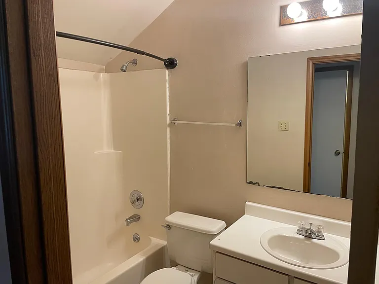 1330 Shenandoah Ave #2 — Photo 15