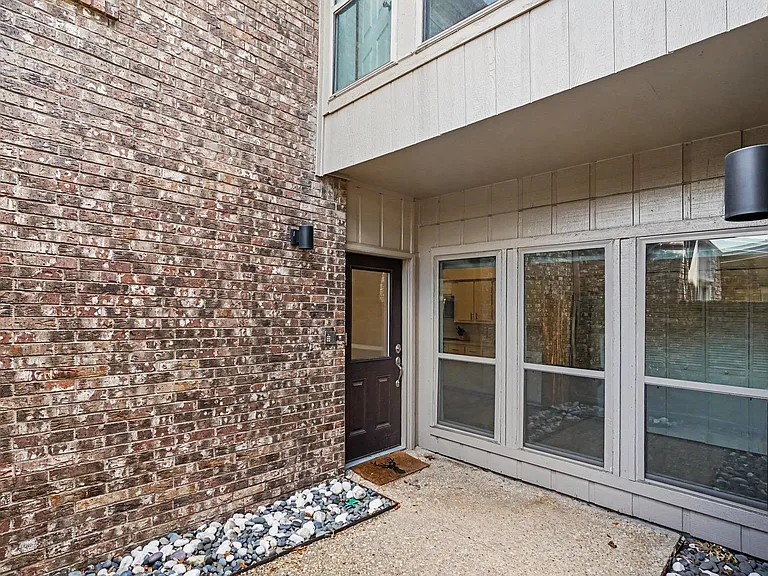 12368 Montego Plz — Photo 33