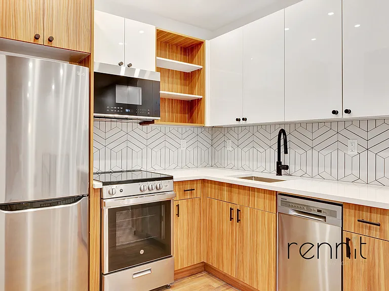 774 Lexington Ave #4B — Photo 5