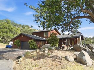 27400 Oakflat Dr, Tehachapi, CA 93561