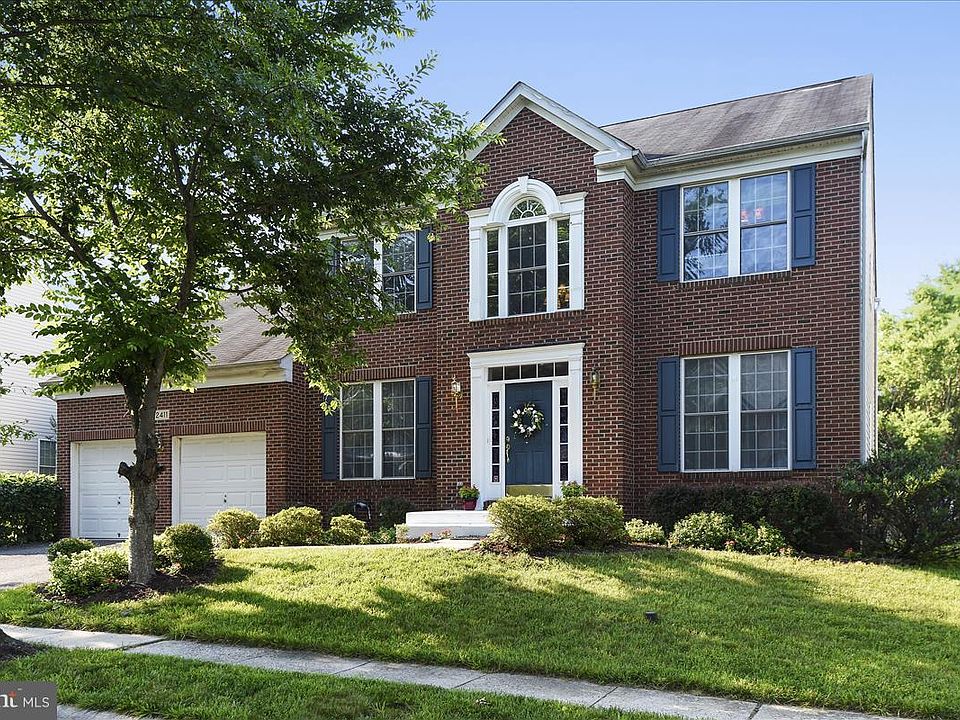 1st image of 2411 Valley Brook Ln
