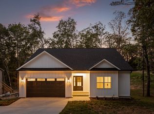 350 E Long Hollow Rd, Rock Spring, GA 30739