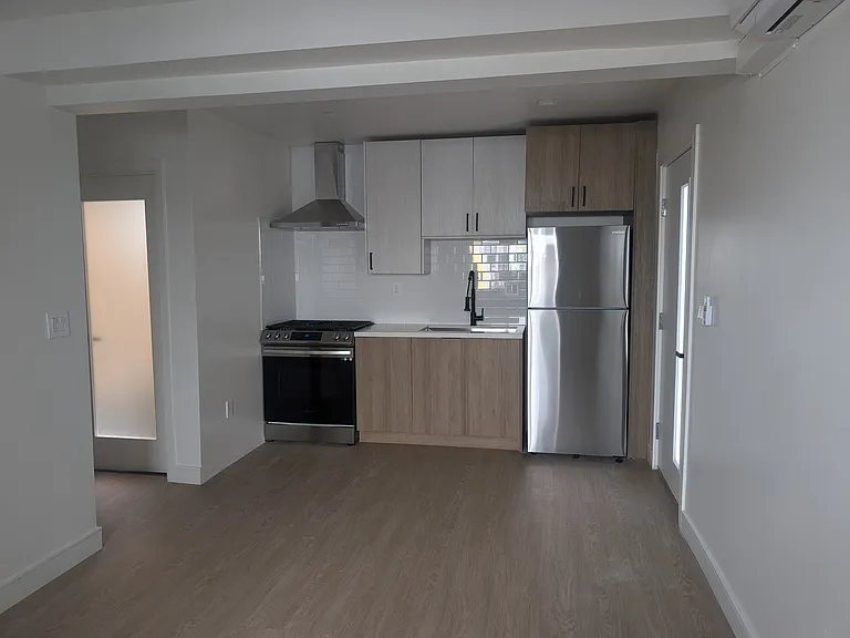 1125 Lodi Pl #3/4 — Photo 4