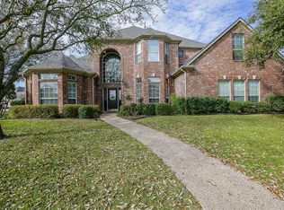 409 Hunters Run, Woodway, TX 76712