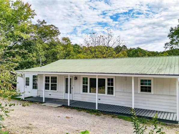 153 Fire Tower Rd NE, Calhoun, GA 30701