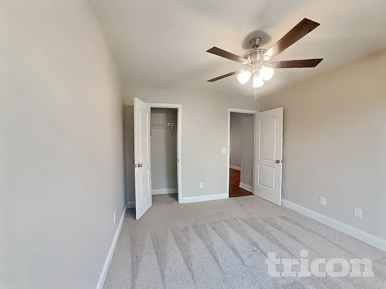 5433 Misty Hill Cir — Photo 12