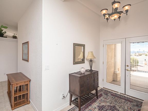 3rd image of 514 McCulloch Blvd S