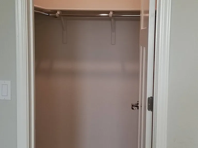 1613 Goode Pl — Photo 10