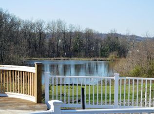 1600 Dawn Dr, Louisville, KY 40216