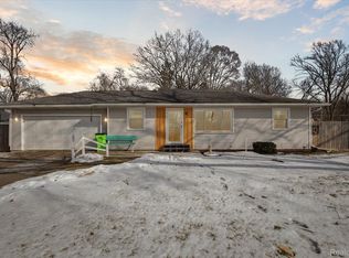 1115 Wayne St, Jackson, MI 49202