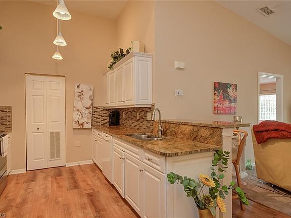 5th image of 27095 Matheson Ave APT 202