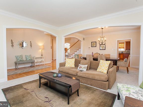 4th image of 23 Millridge Dr