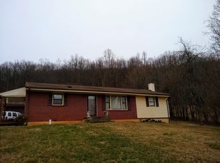 5914 Mountain Pass Rd, Troutville, VA 24175