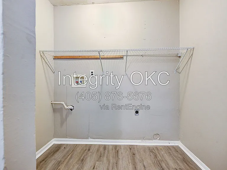 416 Reed Pl — Photo 7