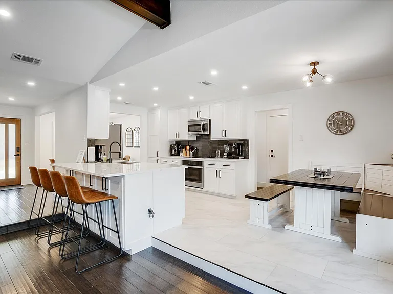 2605 Plateau Dr — Photo 10