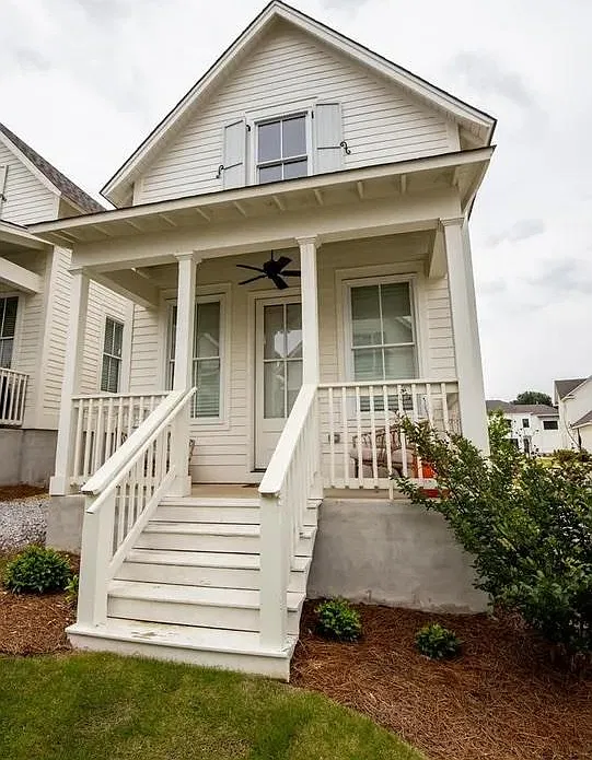 222 Quintus Ln