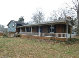 3158 Floyd Church Rd, Lexington, NC 27292