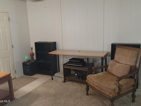 2nd image of 333 Camp Rd
