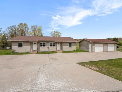 3111 Cresthill Ln, Traverse City, MI, 49686