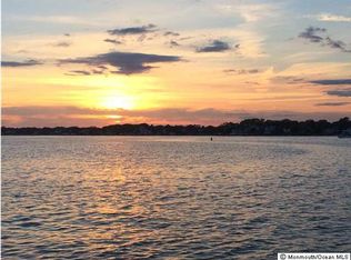 86 Driftwood Dr, Brick, NJ 08723