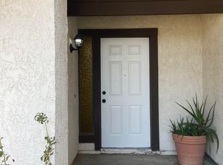 37264 27th St E, Palmdale, CA 93550
