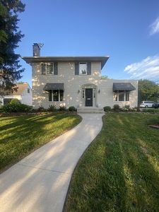 902 Midway Dr, Auburn, IN, 46706