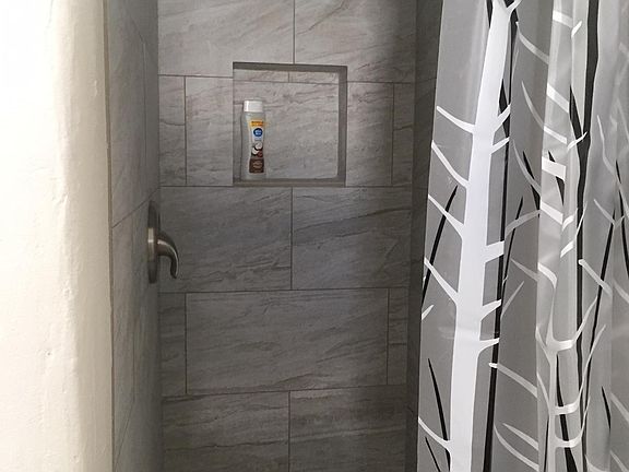 3rd image of 4400 6th St NW #1