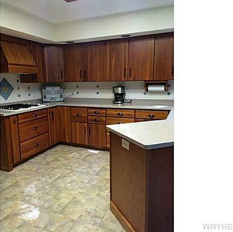 1st image of 5603 Oakridge Dr