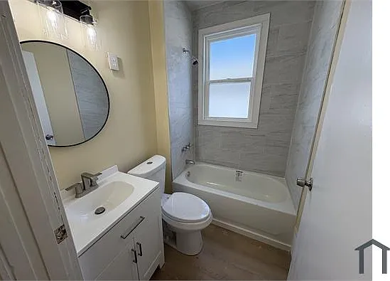 5149 Stanley Ave — Photo 5