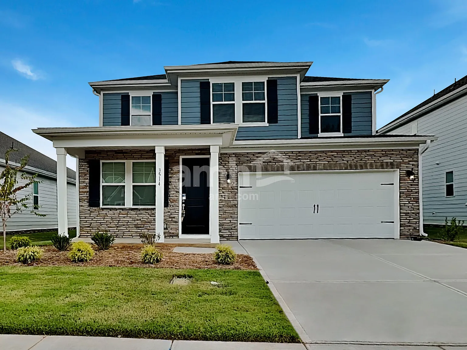 4 bed, 2.5 bath, 2293 sqft, $2,495 — Photo 1