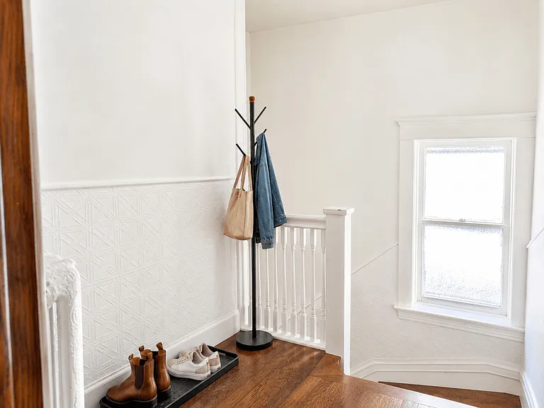 210 N Marion St #2 — Photo 2