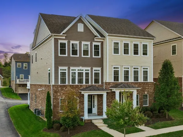 513 Tuscarora Rd, Mars, PA 16046