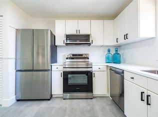 604 Laconia Cir #B, Lake Worth, FL 33467