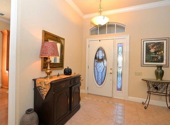 3rd image of 4948 Shoreline Cir