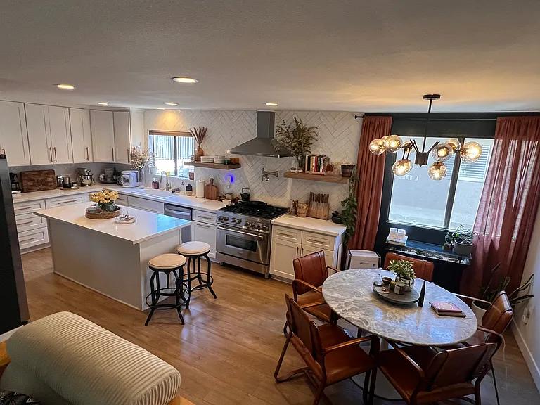 17712 Margate St — Photo 10
