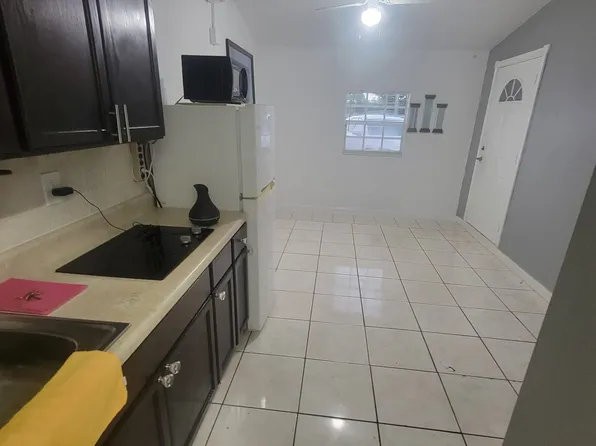 970 E 5th St #1, Hialeah, FL 33010