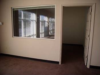 5th image of 12941 Park Blvd