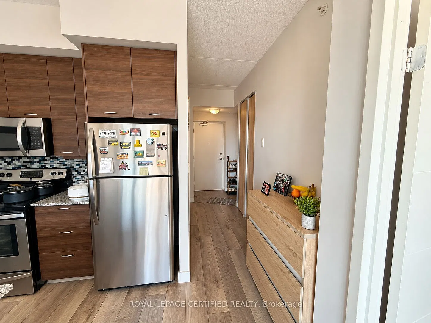 2 bed, $1,800 — Photo 3