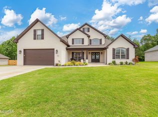 32 Tara Dr, Medina, TN 38355